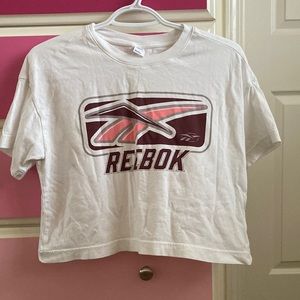 ❤️ Reebok cropped boxy graphic tee t-shirt